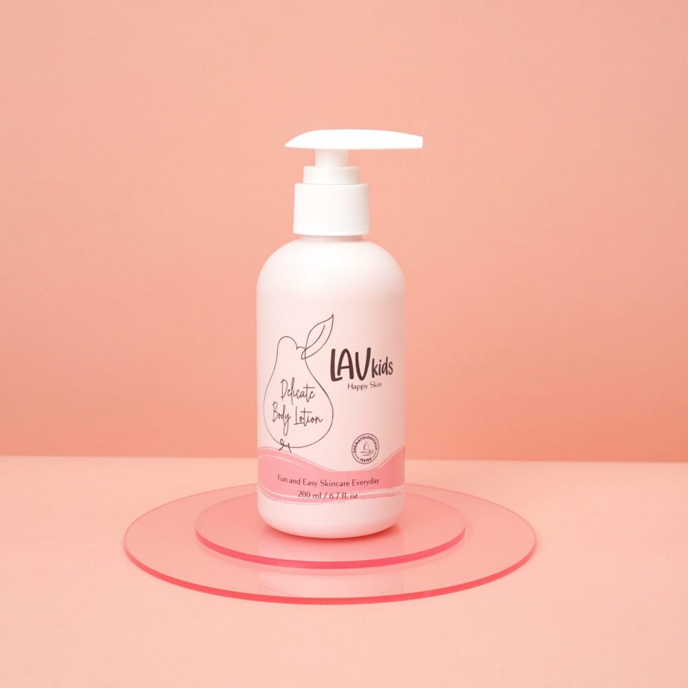 Alternative view of LAV Delicate Body Lotion (200ml)
